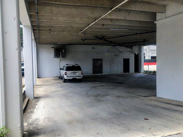 More Photos Of 262-264 Almeria Ave, Coral Gables Office For Lease