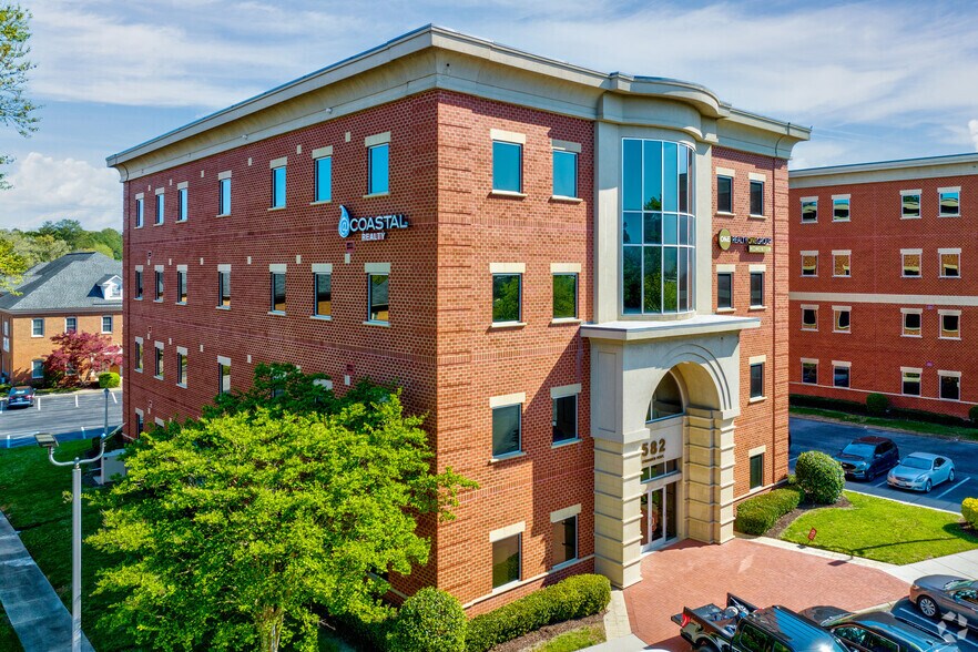 More Photos Of 582 Lynnhaven Pky, Virginia Beach Unknown For Lease