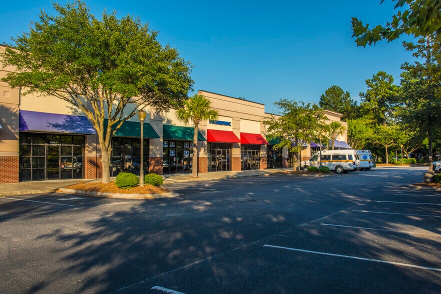 More Photos Of 1954 Ashley River Rd, Charleston Unknown For Lease