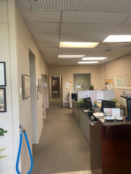 More Photos Of 33047 1st Av, Mission Office For Sale