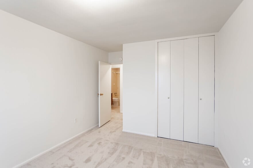 More Photos Of 6315 Forbes Ave, Squirrel Hill Apartments For Lease