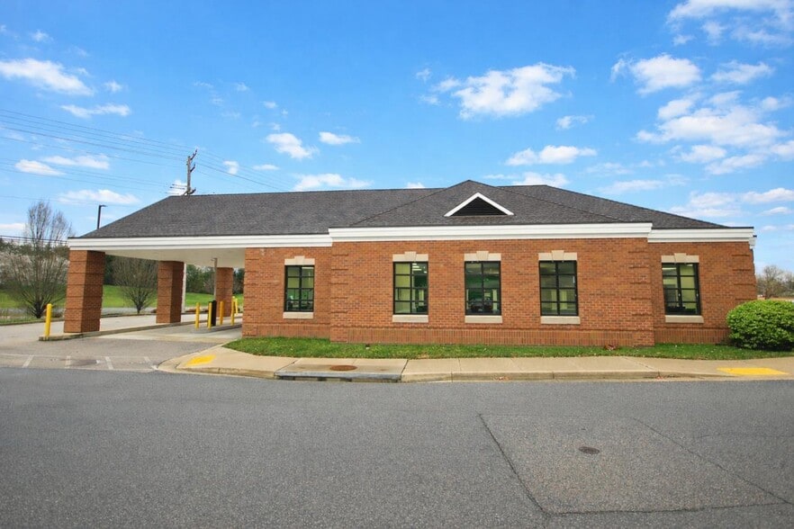 More Photos Of 12100 Annapolis Rd, Glenn Dale Bank For Sale