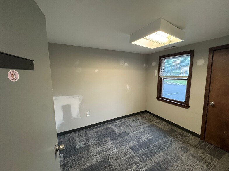 More Photos Of 2895 Hamilton Blvd, Allentown Medical For Sale