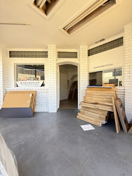 More Photos Of 5731 Palmer Way, Carlsbad Research And Development For Lease