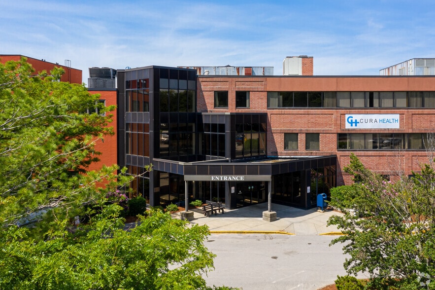 More Photos Of 909 Sumner St, Stoughton Medical For Lease