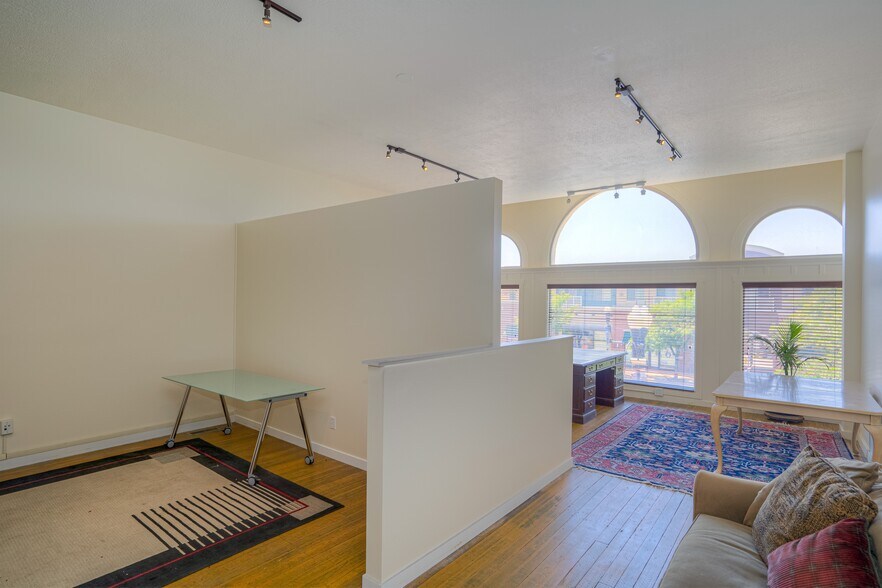 More Photos Of 2342 Washington Blvd, Ogden Storefront Retail Office For Lease