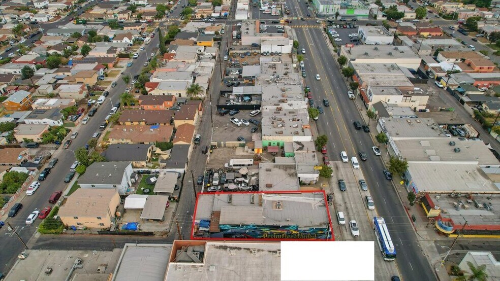 More Photos Of 759 S Atlantic Blvd, Los Angeles Storefront For Sale