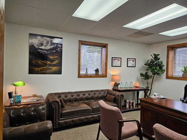 More Photos Of 350 Saint Andrews Rd, Saginaw Office For Sale