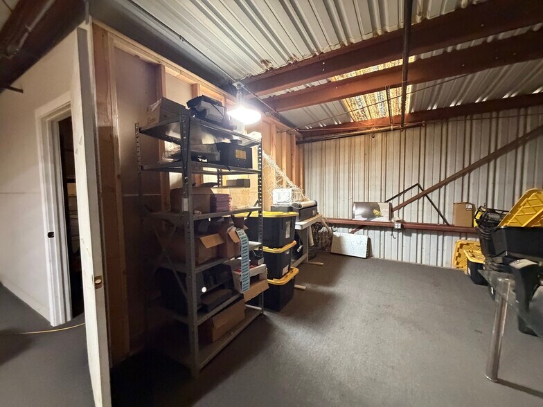 More Photos Of 20180 Spence Rd, Salinas General Retail For Sale