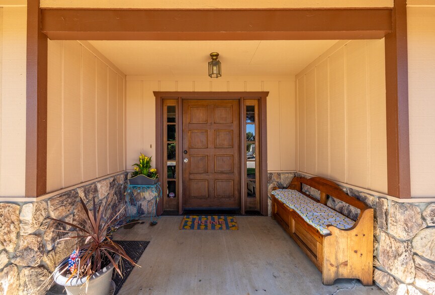 More Photos Of 13765 Lisa Way, Red Bluff Assisted Living For Sale