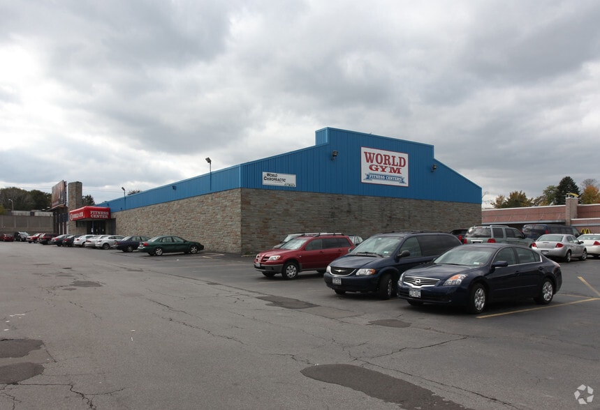 Primary Photo Of 1705 East Ave, Rochester Freestanding For Lease