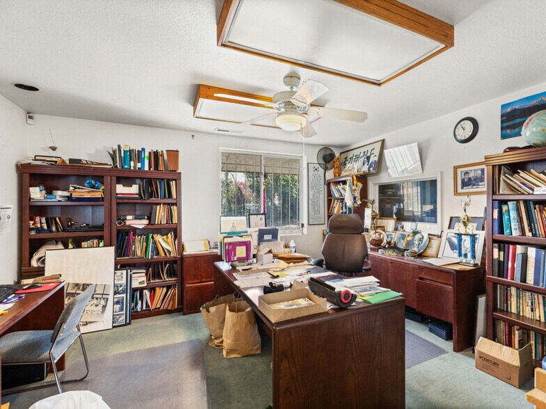 More Photos Of 11702 NE Halsey St, Portland Freestanding For Sale