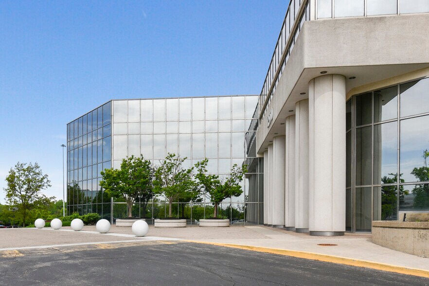 More Photos Of , Columbus Office For Sale