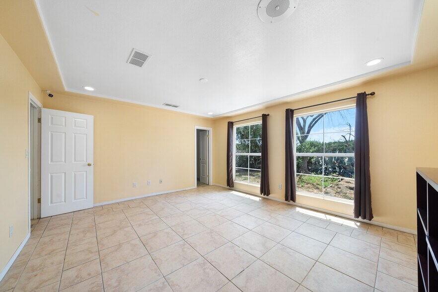 More Photos Of 8241 Koch Rd, Bakersfield Land For Sale