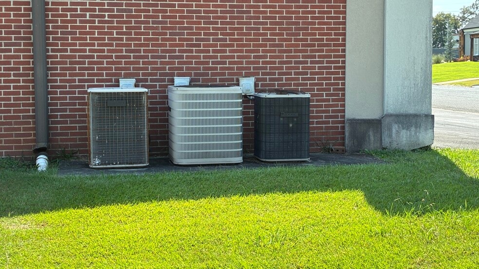 More Photos Of 6 Redmond Ct NW, Rome Industrial For Sale