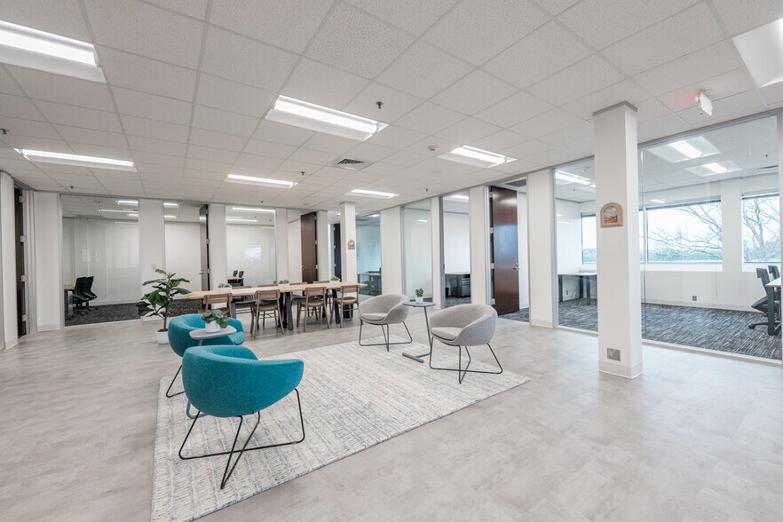 More Photos Of 4001 Technology Dr, Angleton Coworking Space