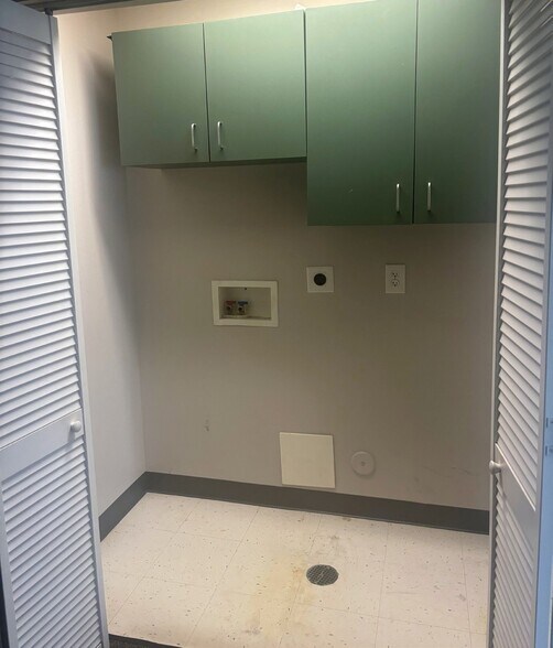 More Photos Of 2942 N 7th Ave, Phoenix Medical For Lease