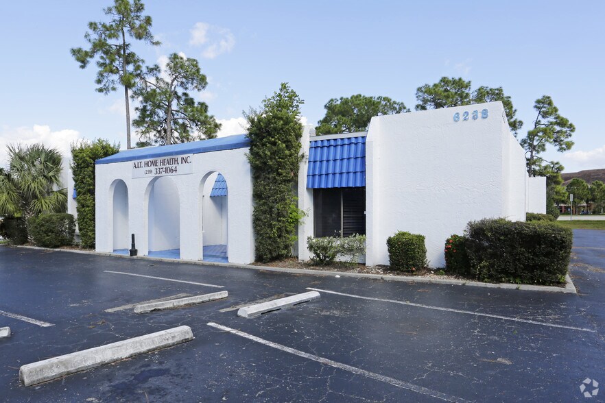Primary Photo Of 6238 Presidential Ct, Fort Myers Medical For Sale
