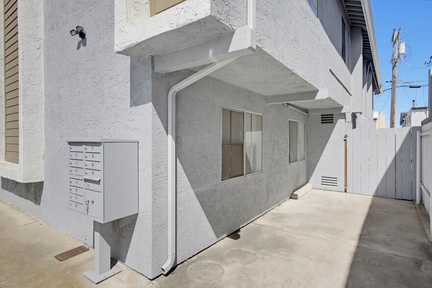 More Photos Of 4669 36th St, San Diego Apartments For Sale
