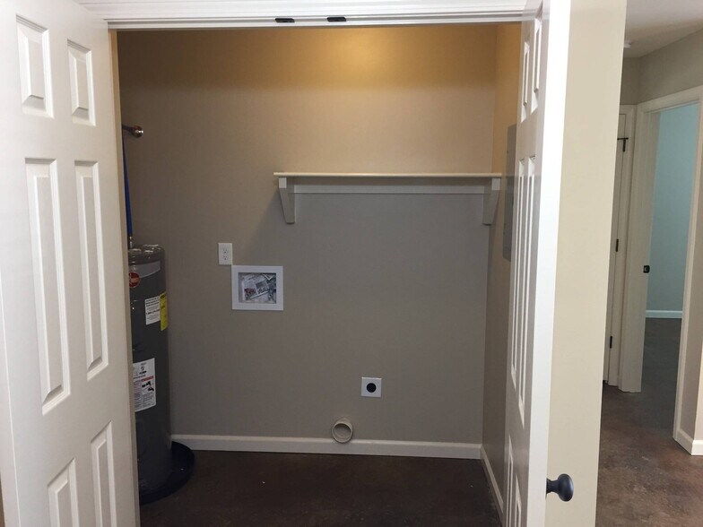 More Photos Of 3515 Harrison St, Batesville Apartments For Sale