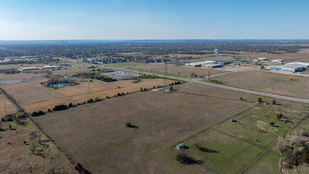 More Photos Of Hwy 60, Bartlesville Land For Sale