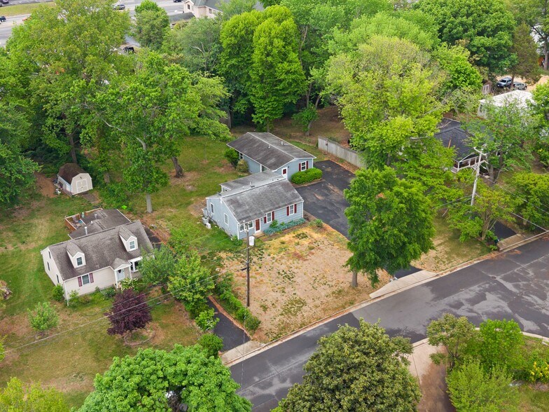 More Photos Of 17423 Wilson St, Dumfries Multifamily For Sale