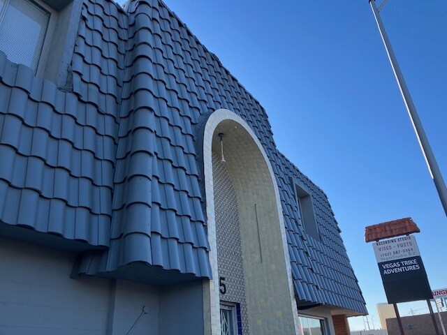 More Photos Of 2325 Western Ave, Las Vegas Light Manufacturing For Lease