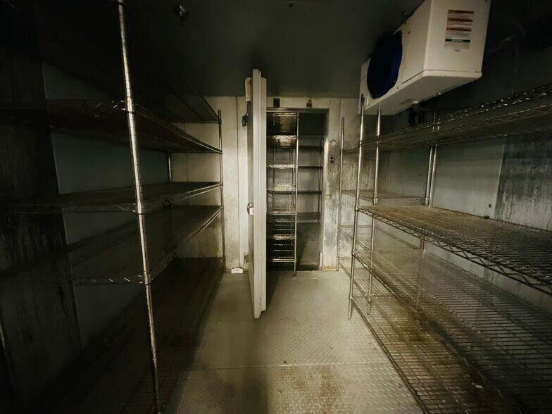 More Photos Of 37-41 North St, Pittsfield Storefront For Lease