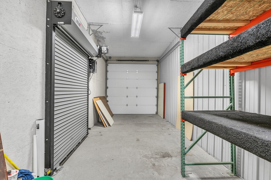More Photos Of , Elkhart Unknown For Sale