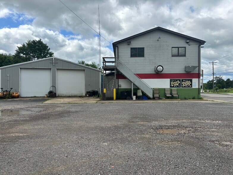 More Photos Of 1151 Pittsburgh Rd, Valencia General Retail For Sale