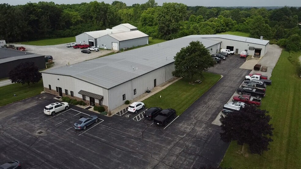 More Photos Of 9700 Looney Rd, Piqua Warehouse For Sale