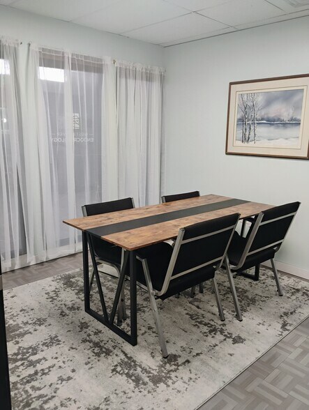 More Photos Of 215 S Wadsworth Blvd, Lakewood Medical For Lease