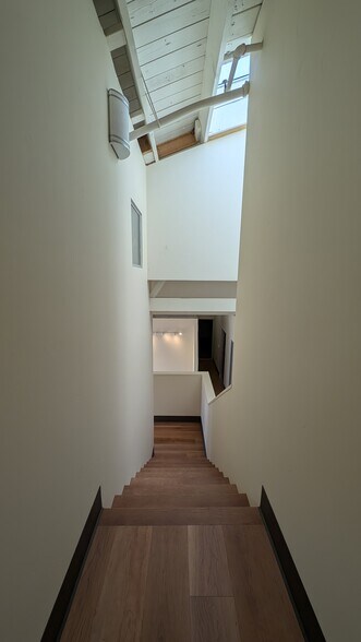 More Photos Of 1010 Fair Ave, Santa Cruz Freestanding For Lease