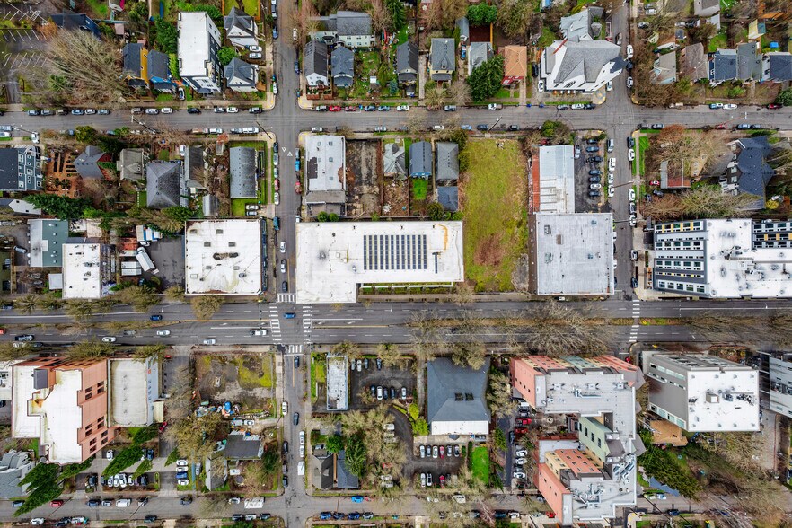More Photos Of 375 NE Shaver St, Portland Apartments For Sale