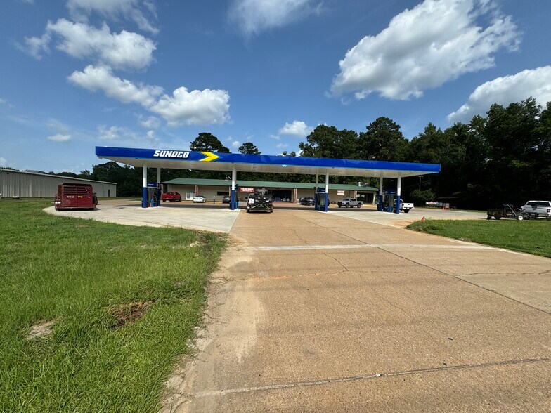 Primary Photo Of 9421 S Hwy 165, Woodworth Service Station For Sale