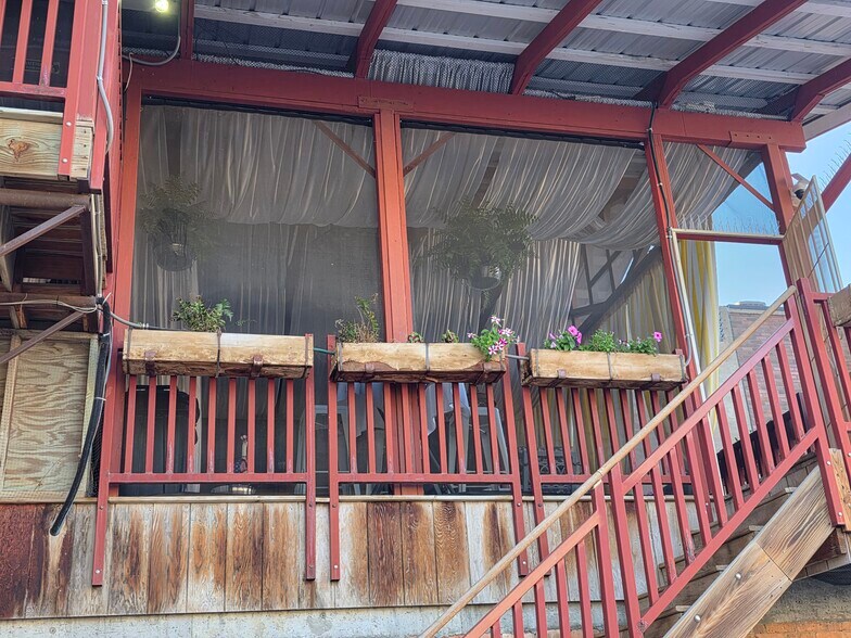 More Photos Of 205 Main St S, Minot Storefront Retail Office For Lease