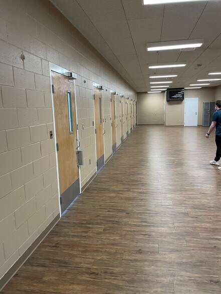 More Photos Of 2424 N Outer Dr, Saginaw Correctional Facility For Sale