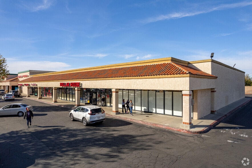 More Photos Of 1703-1823 E Palmdale Blvd, Palmdale Unknown For Lease