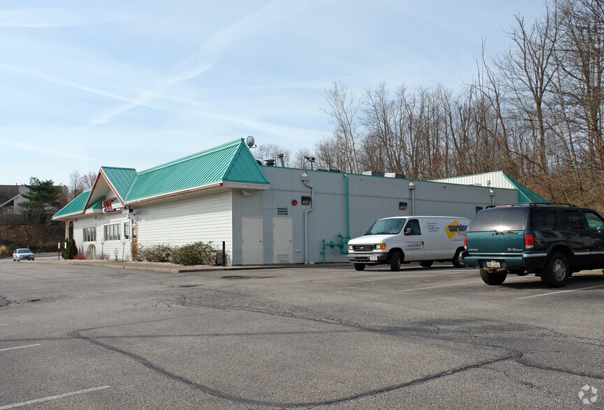 More Photos Of 110 Montrose West Ave, Akron Restaurant For Lease