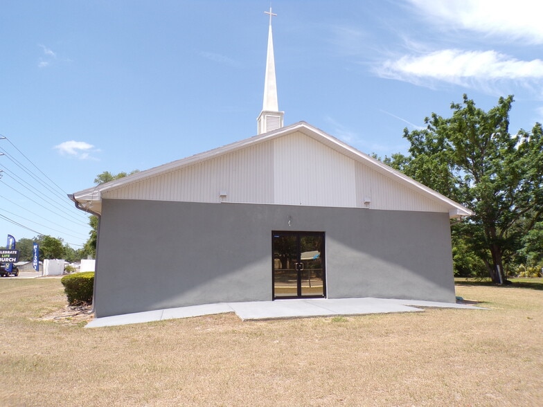 More Photos Of 4040 E County Road 540A, Lakeland Religious Facility For Sale