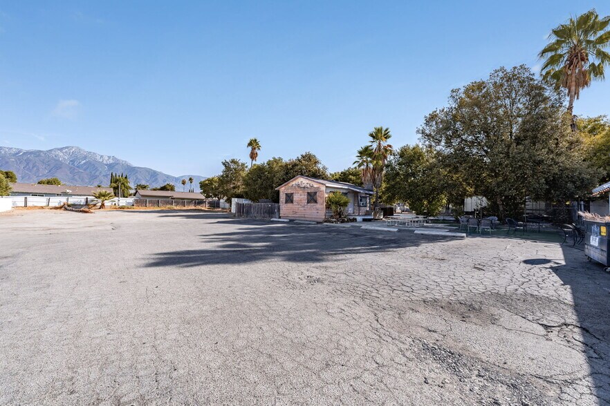More Photos Of 10028 Foothill Blvd, Rancho Cucamonga Restaurant For Sale