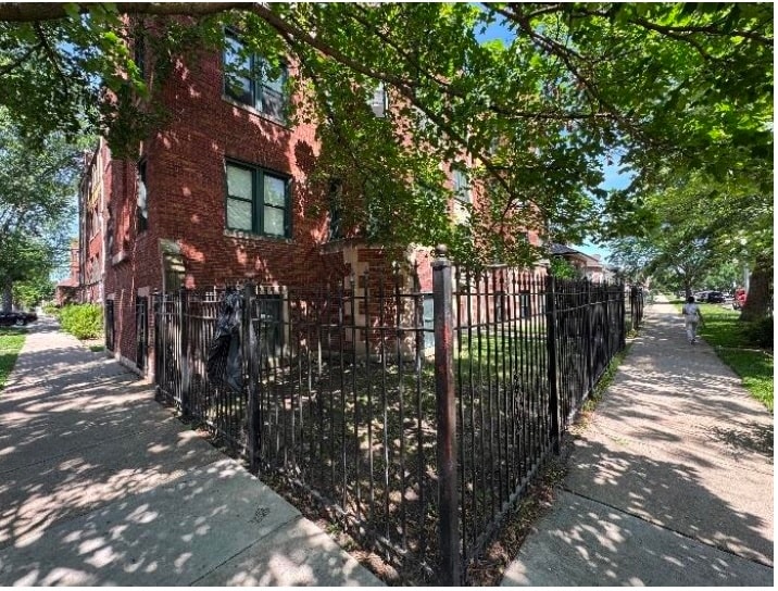 More Photos Of 8156 S Laflin St, Chicago Apartments For Sale
