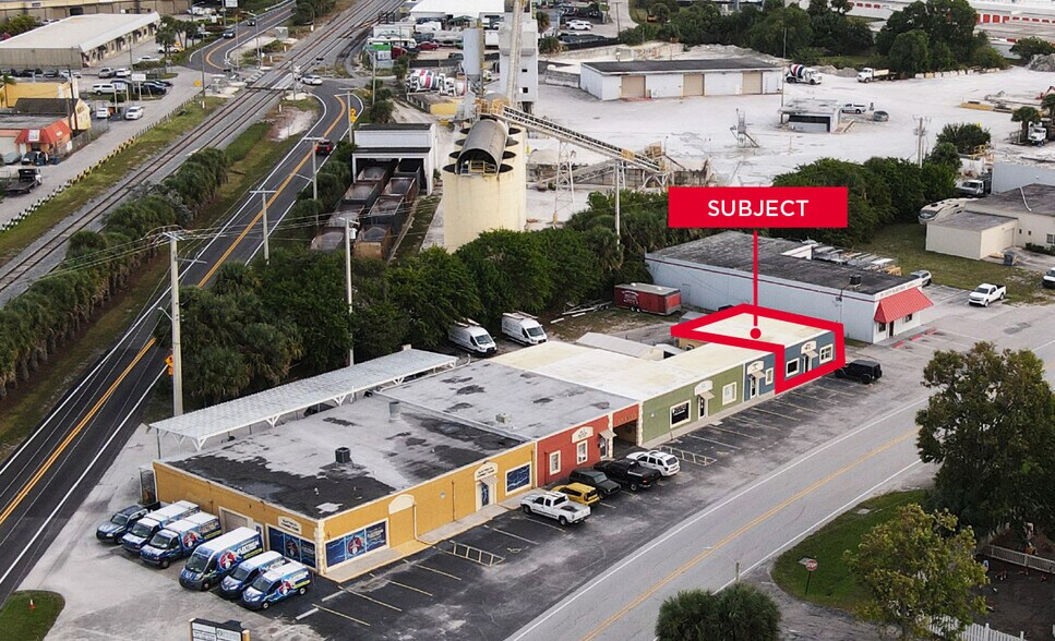 More Photos Of 1205-1217 SE Dixie Cutoff Rd, Stuart Light Distribution For Lease