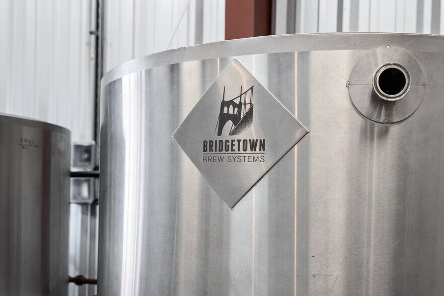 More Photos Of 4810 Long Beach Rd SE, Southport General Retail For Sale