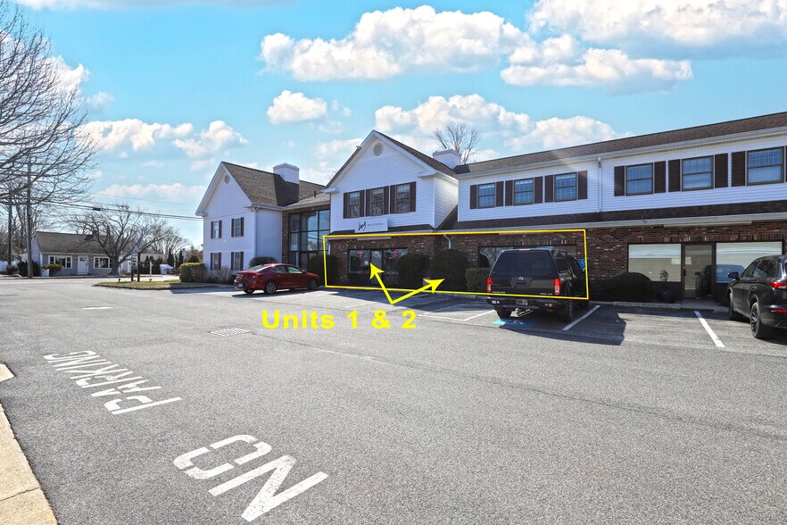 More Photos Of 178-202 Teaticket Hwy, East Falmouth Unknown For Lease