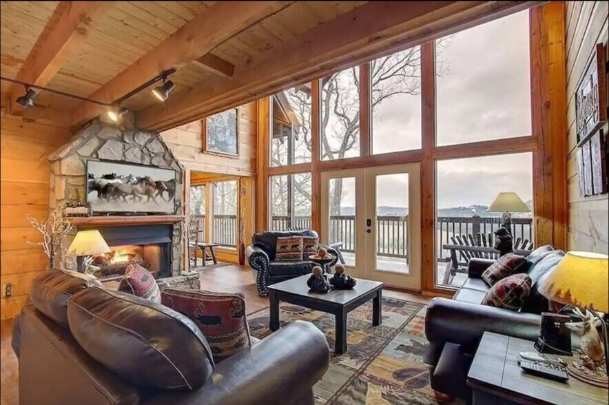 More Photos Of 4137 Watson Ct, Pigeon Forge Multifamily For Sale