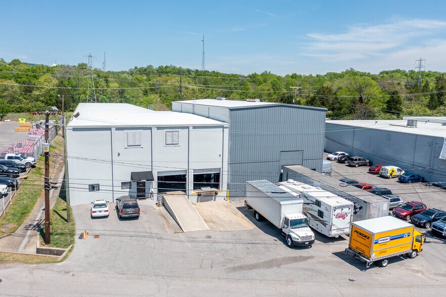 More Photos Of 3310-3422 Ambrose Ave, Nashville Unknown For Lease