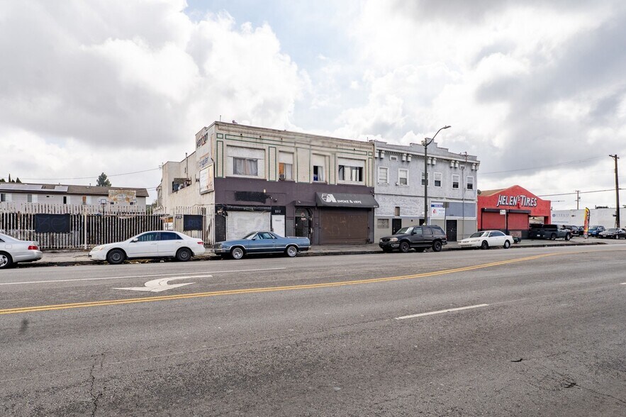 More Photos Of 5314 S Broadway, Los Angeles Storefront Retail Residential For Sale