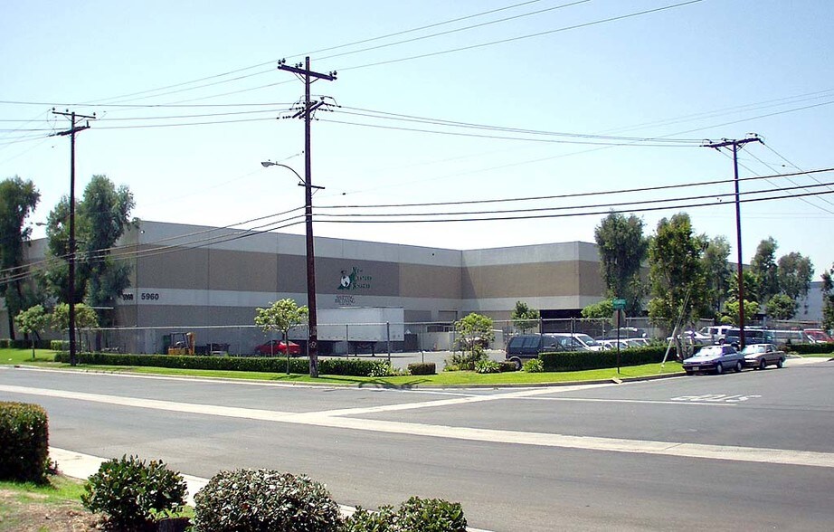 More Photos Of 5950 Corvette St, Commerce Warehouse For Lease