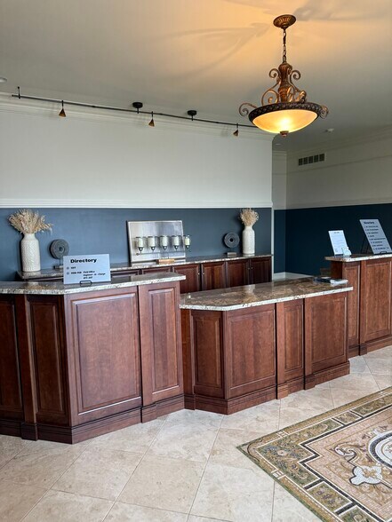 More Photos Of 1266 Duanesburg Rd, Schenectady Office For Lease
